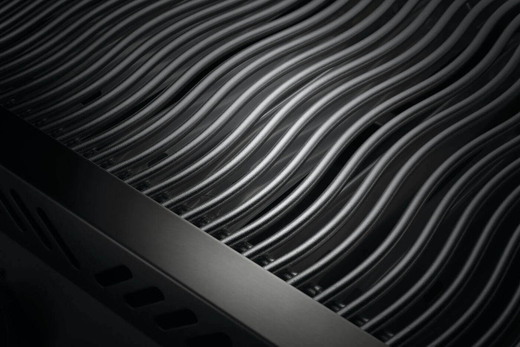 Built-In 700 Series 32 Gas Grill | 4 Burner Gas Grill | Infrared Rear Rotisserie | Stainless Steel WAVE™ Grids | Outdoor Kitchen UK | Ember BBQ Co