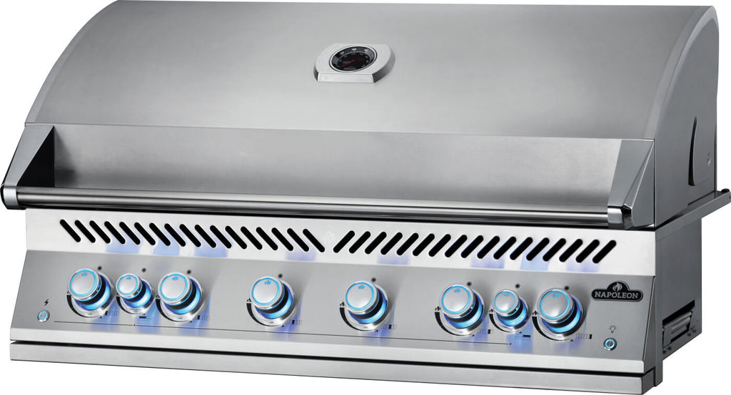 Built-In 700 Series 44 Gas Grill | 6 Burner Gas Grill | Infrared Rear Rotisserie | Stainless Steel WAVE™ Grids | Outdoor Kitchen UK | Ember BBQ Co
