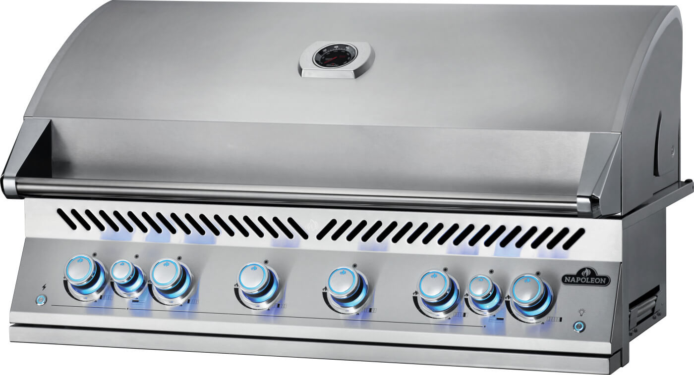 Built-In 700 Series 44 Gas Grill | 6 Burner Gas Grill | Infrared Rear Rotisserie | Stainless Steel WAVE™ Grids | Outdoor Kitchen UK | Ember BBQ Co