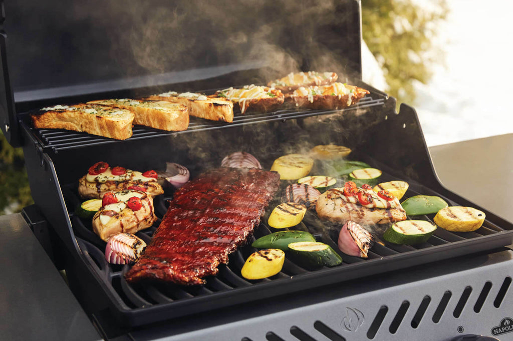 Freestyle 365 Gas Grill | Propane BBQ | JETFIRE Ignition | Cast Iron Cooking Grids | 3 Burner Grill | Outdoor BBQ UK | Ember BBQ Co