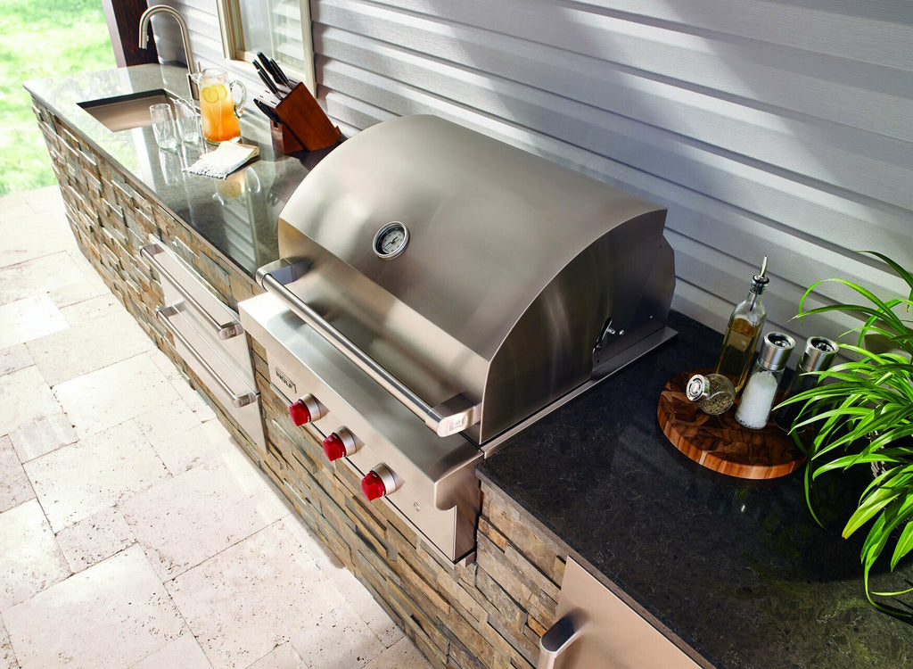 Wolf Outdoor Built-in Gas Barbecue 76cm - ICBOG30 / ICBOG30-LP