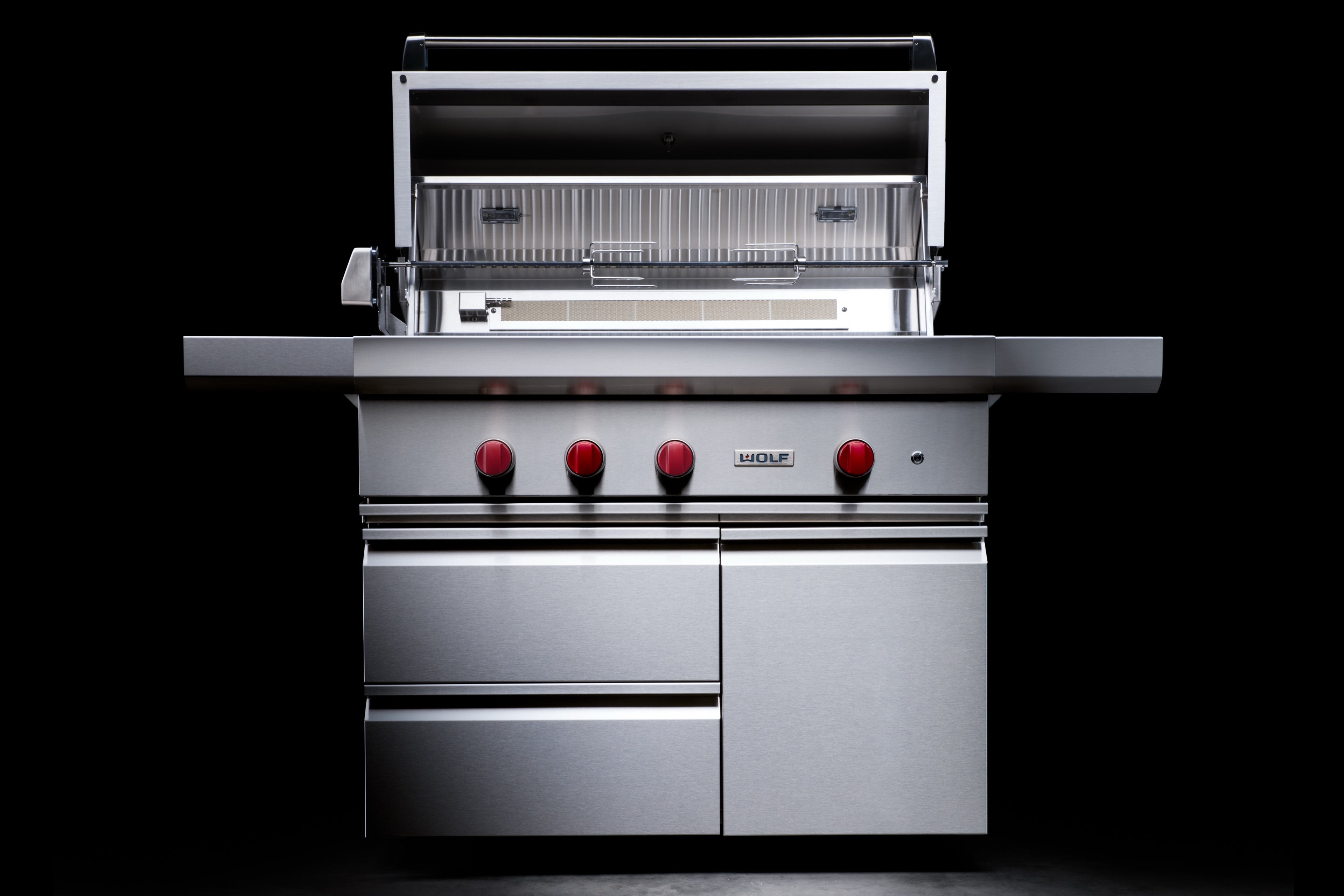 Wolf Freestanding Gas Barbecue 76cm - ICBOG30C / ICBOG30C-LP