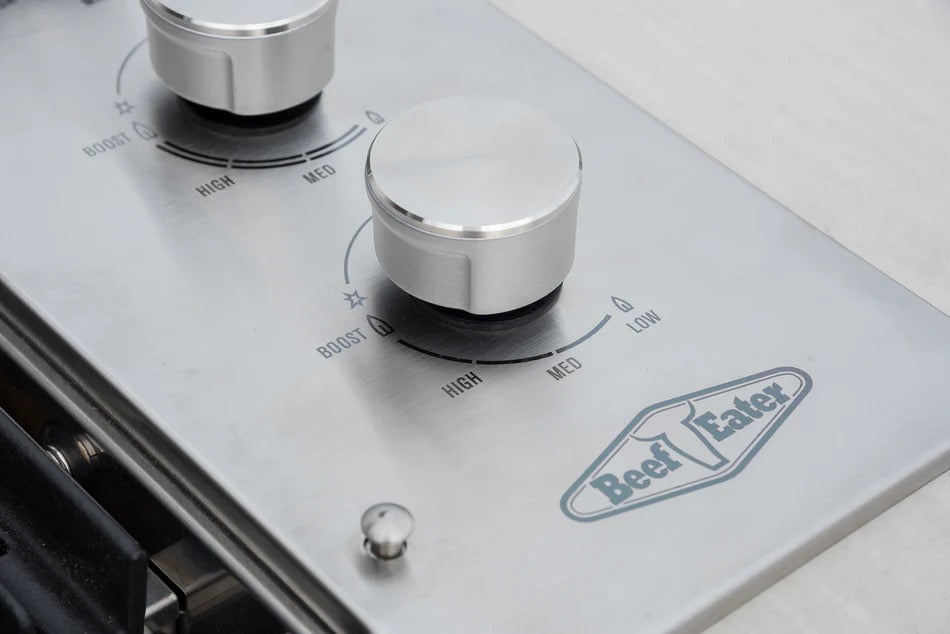 BeefEater Signature Proline Series - 6 Burner Flat Lid Built-In BBQ