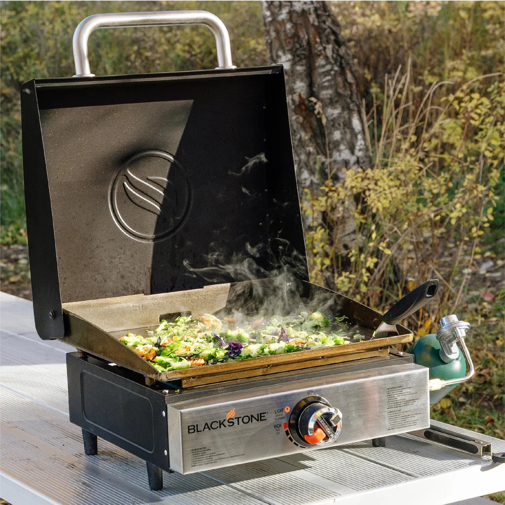 Blacstone 17" Tabletop Griddle with Hood