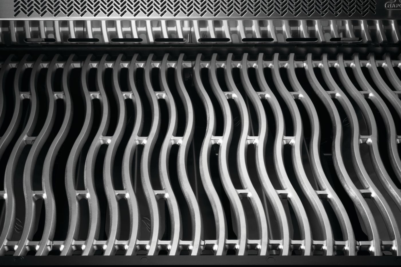 Phantom Prestige 500 Connected RSIB Grill | Matt Black Smart BBQ | Cast Stainless Steel Grids | Infrared Side Burner | Napoleon Grill UK | Ember BBQ Co