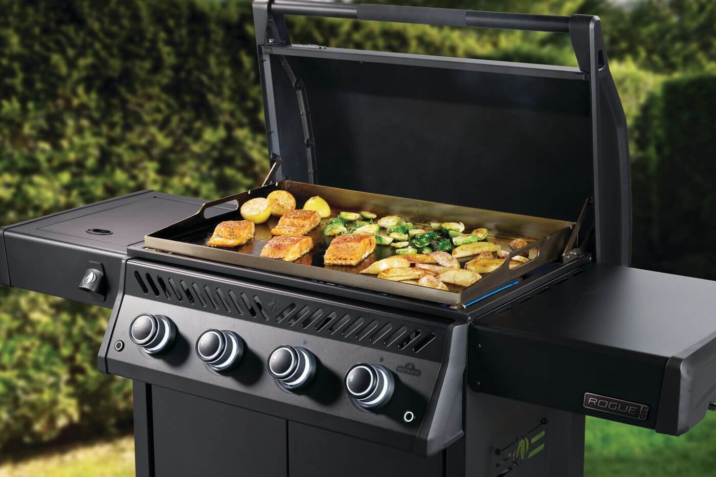 Rogue PRO Phantom 30 Plancha | Stainless Steel Cooktop | 4 Burner Outdoor Grill | Matte Black Plancha | Premium BBQ UK | Ember BBQ Co