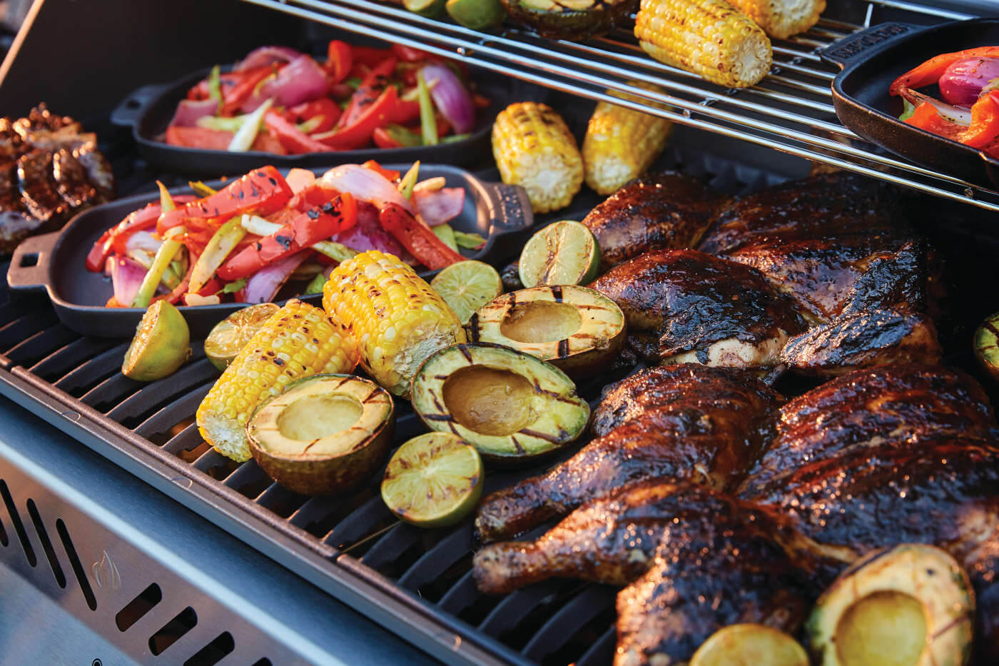 Rogue XT 625 SIB Gas Grill | Stainless Steel BBQ | 5 Burners | Infrared Side Burner | WAVE Cast Iron Grids | Ember BBQ Co UK